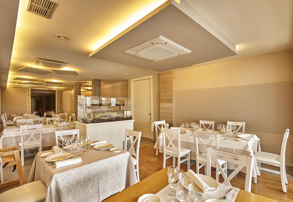 Hotel Boa Vista Viveiro Zewnętrze zdjęcie