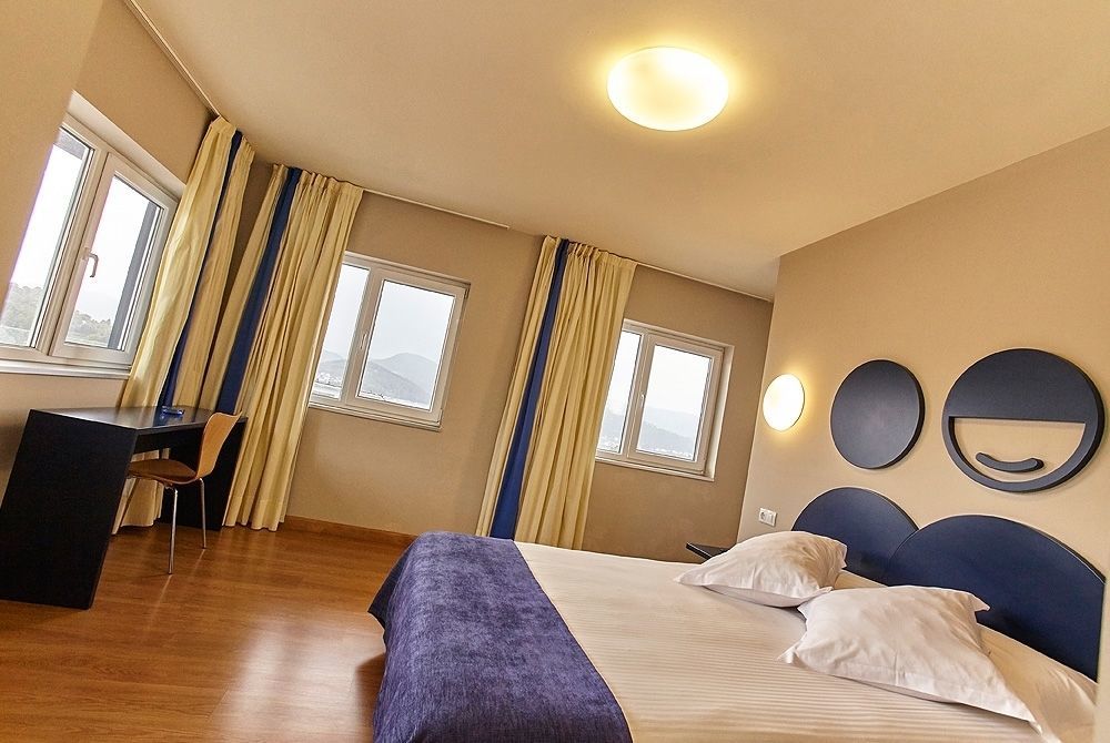 Hotel Boa Vista Viveiro Zewnętrze zdjęcie