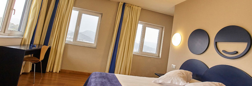 Hotel Boa Vista Viveiro Zewnętrze zdjęcie